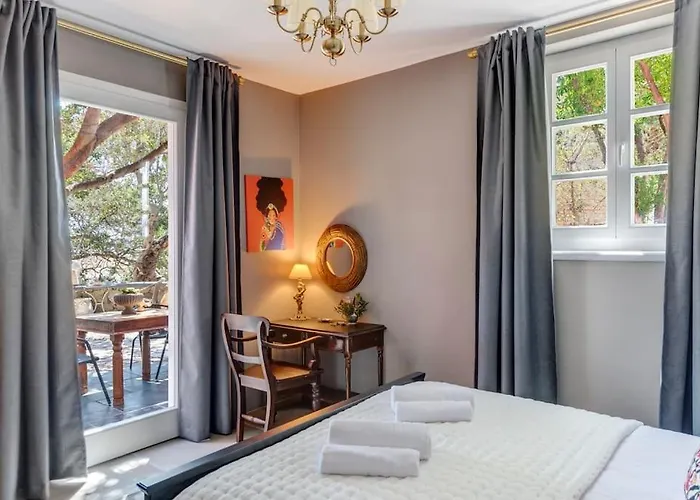 Alma Loca Syros Ερμούπολη