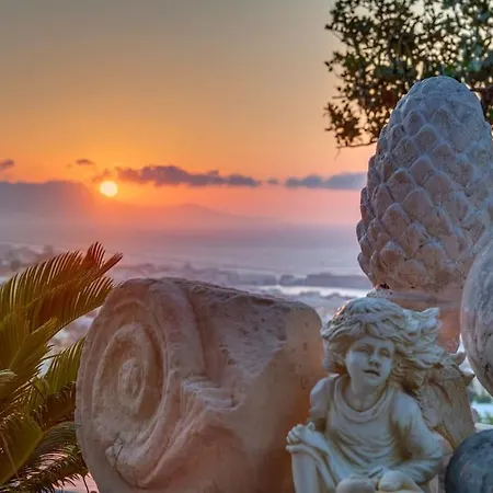 Nyaraló Alma Loca Syros Ermúpoli